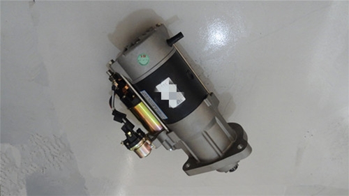 南昌CT142B-3708000起动机 0001367300